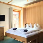 아파트 Haus Hannes Spiss 장크트안톤암아를베르크