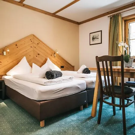 Haus Hannes Spiss شقة